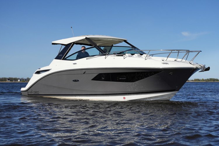 Sea Ray 320 Sundancer