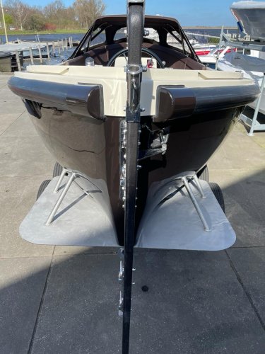 Pieterman  750 outboard