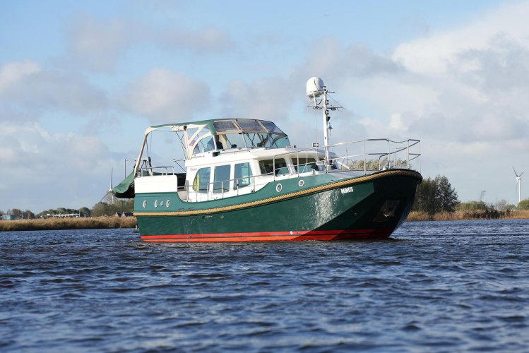 Linssen Dutch Sturdy 380 AC