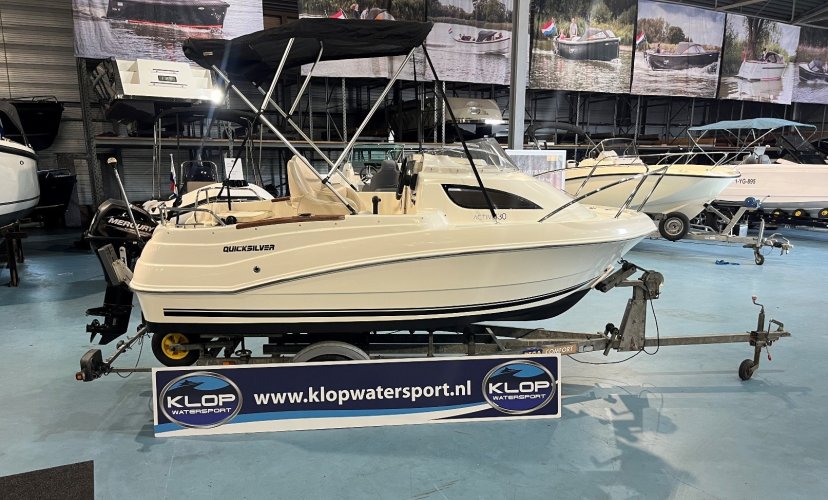 Quicksilver 430 met Mercury 20 pk van bouwjaar 2015