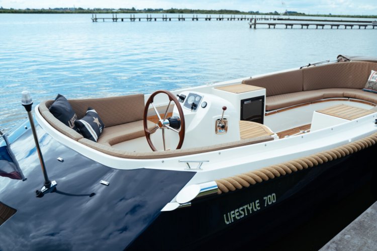 Lifestyle 700 Tender