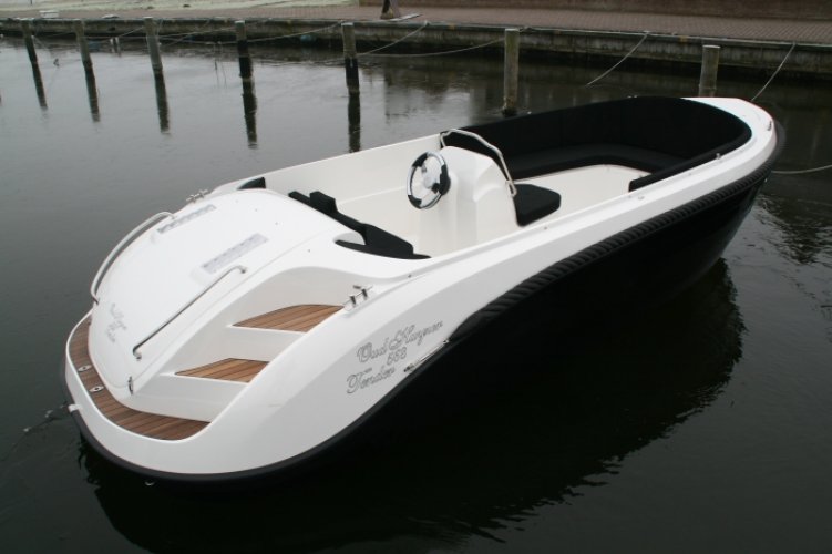 Oud Huijzer 578 Tender