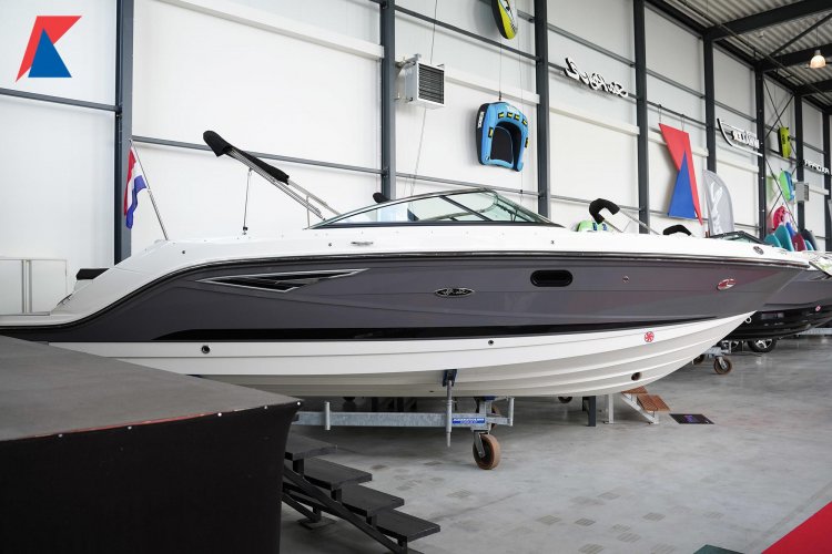 Sea Ray 250 SLX