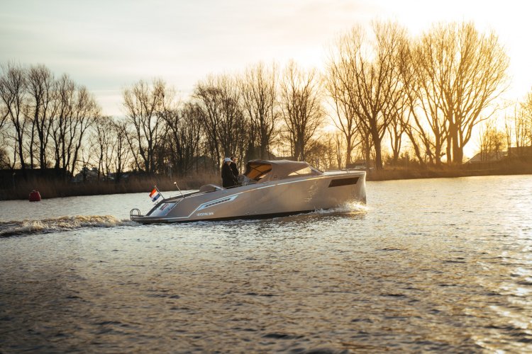 Lifestyle 818 Tender