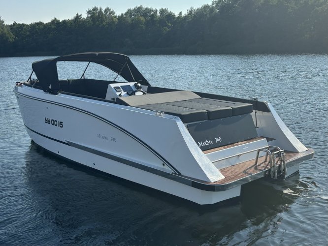 Maxima 740 Tender inclusief Honda BF250 LRU