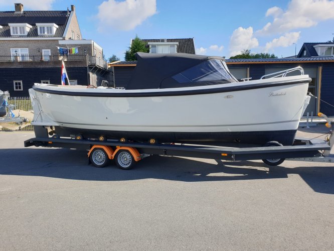 Maxima Boats 750 lounge met Vetus 33 pk!